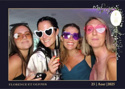 location borne selfie photobooth borne photo selfiebooth photomaton ardennes 08 Charleville-Mézières Sedan Carignan Rethel mariage anniversaire entreprise pas cher tarif