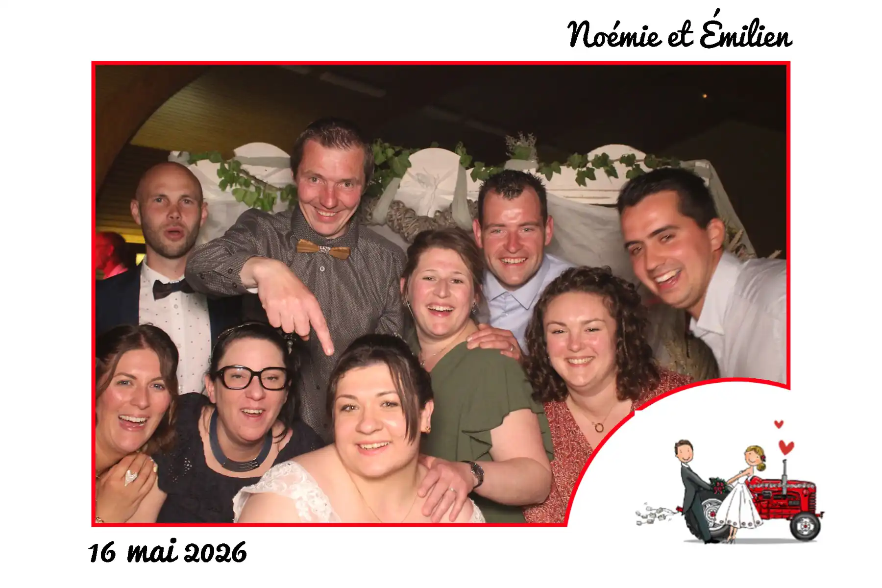 borne-selfie-ardennes08-32 location borne selfie photobooth borne photo selfiebooth photomaton ardennes 08 Charleville-Mézières Sedan Carignan Rethel mariage anniversaire entreprise pas cher tarif